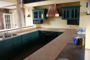 A Rough-Hewn Barn Can Still Be Home to a Beautifully Appointed Kitchen